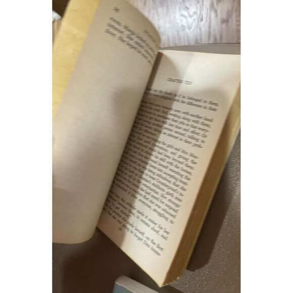 Scarlet Royal by Anne Emery 1967 Vintage - Picture 10 of 14